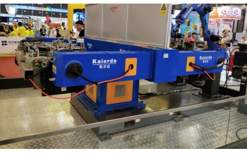 三轴伺服变位机